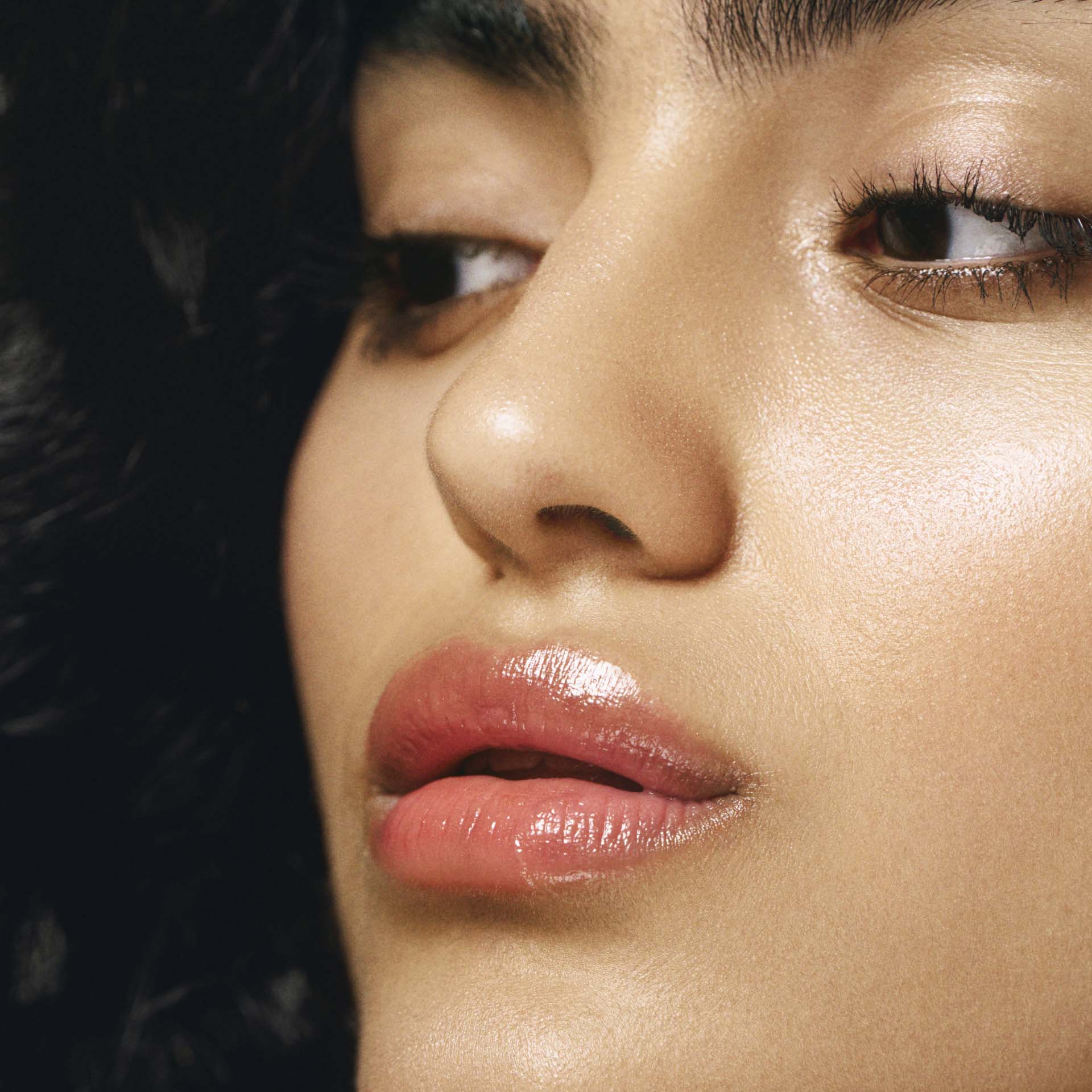 WET KISS product photo at an angle