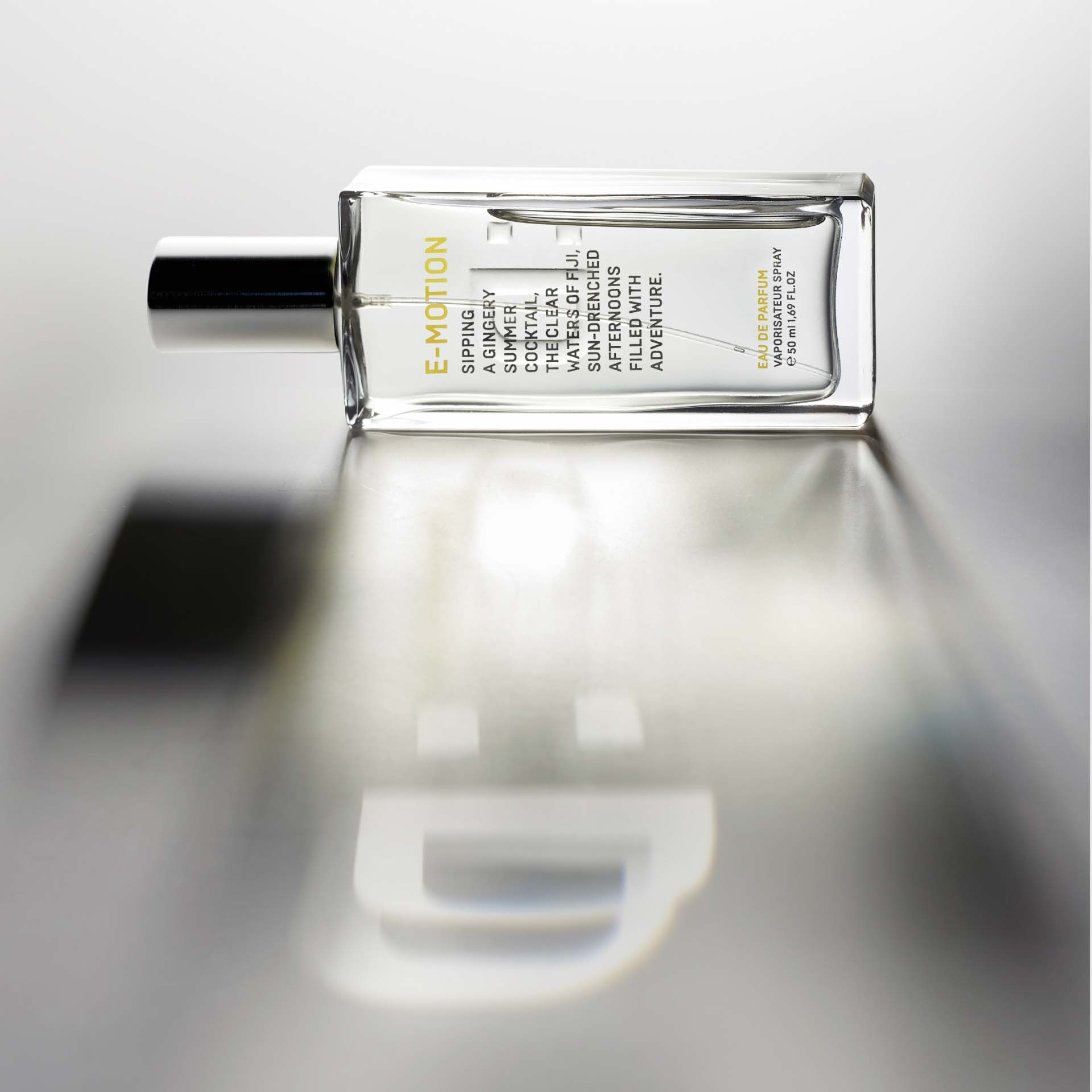E-MOTION product photo with model