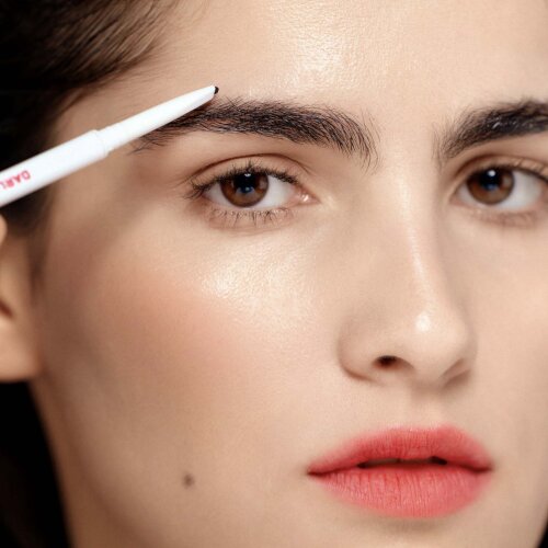 BROW GURU product photo at an angle