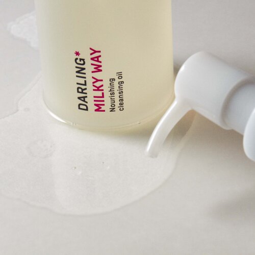 MILKY WAY product photo with model