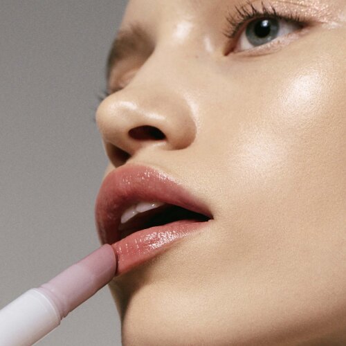 WET KISS product photo at an angle