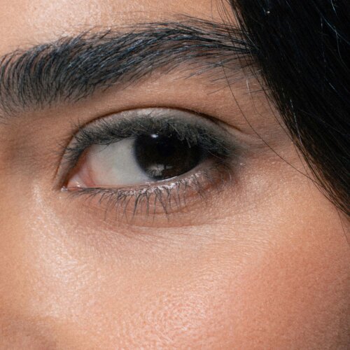 GO STEADY product photo at an angle