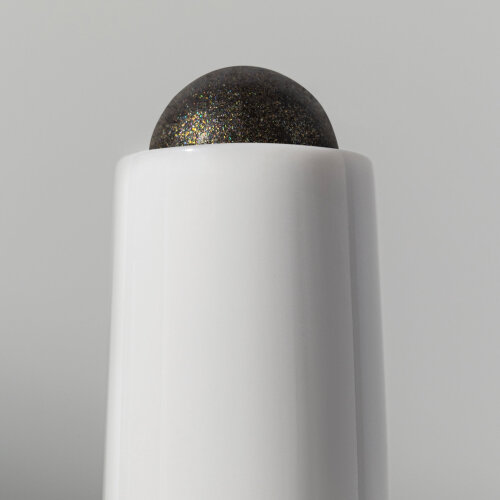 EYE GLIDE product photo with model