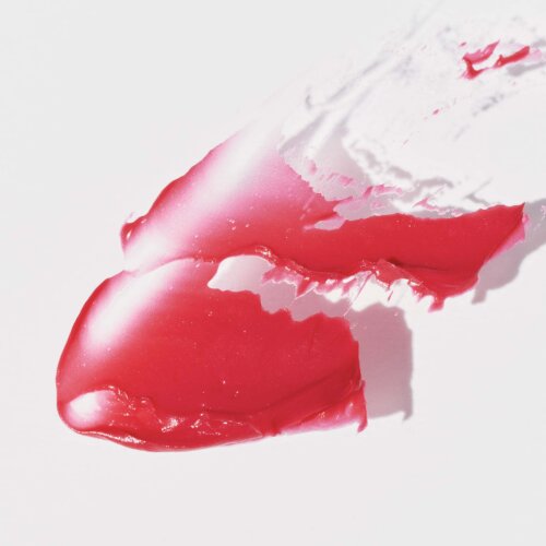 WET KISS product photo with model