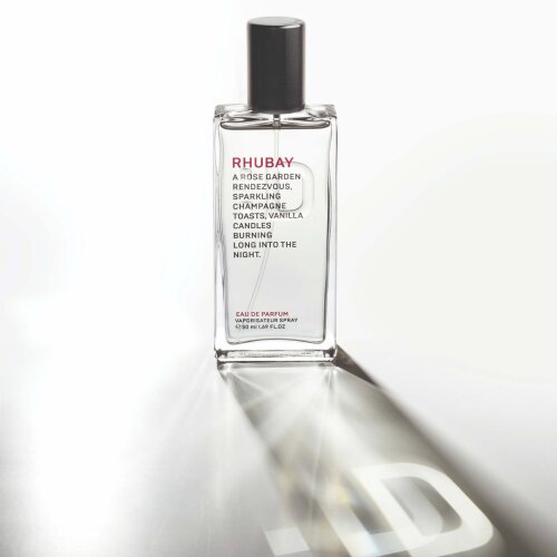 RHUBAY product photo with model