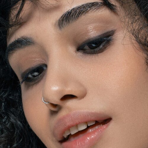 GO STEADY product photo at an angle